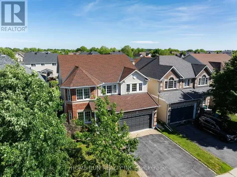 103 Cheyenne Way Ottawa ON K2J 0E8