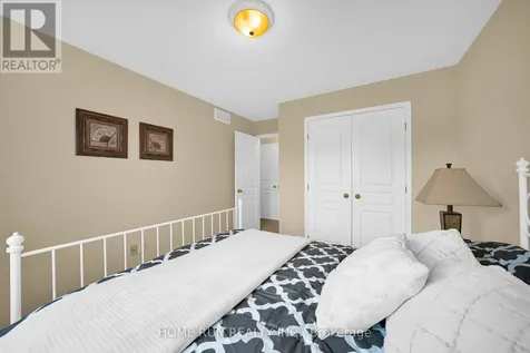 103 Cheyenne Way Ottawa ON K2J 0E8
