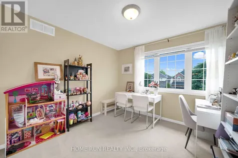 103 Cheyenne Way Ottawa ON K2J 0E8