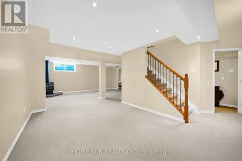 103 Cheyenne Way Ottawa ON K2J 0E8