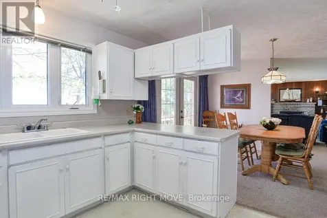 3877 Wood Avenue Severn (west Shore) ON L3V 0T9