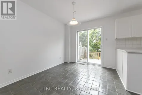 135 Margrave Avenue Ottawa ON K1T 3X8