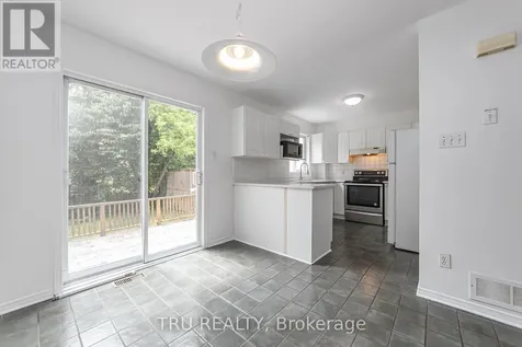 135 Margrave Avenue Ottawa ON K1T 3X8