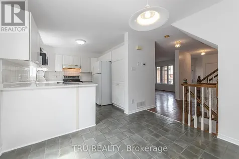 135 Margrave Avenue Ottawa ON K1T 3X8