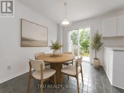 135 Margrave Avenue Ottawa ON K1T 3X8