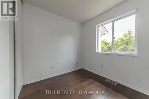 135 Margrave Avenue Ottawa ON K1T 3X8