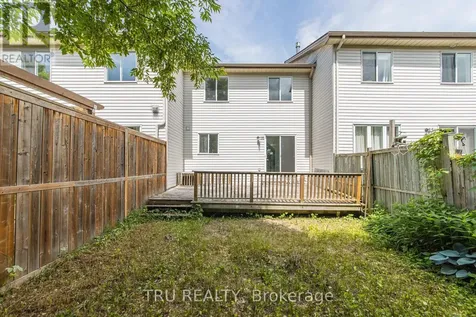 135 Margrave Avenue Ottawa ON K1T 3X8