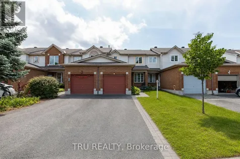 135 Margrave Avenue Ottawa ON K1T 3X8