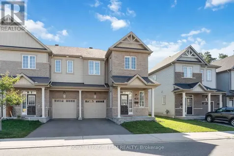 359 Melodie Street Ottawa ON K1W 0L8