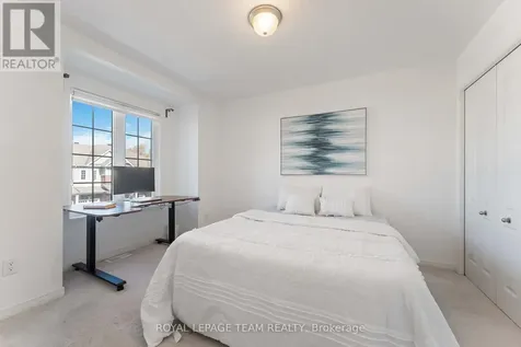 359 Melodie Street Ottawa ON K1W 0L8