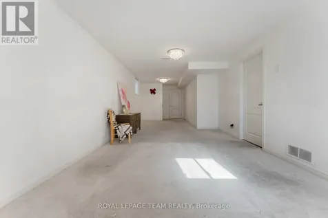 359 Melodie Street Ottawa ON K1W 0L8