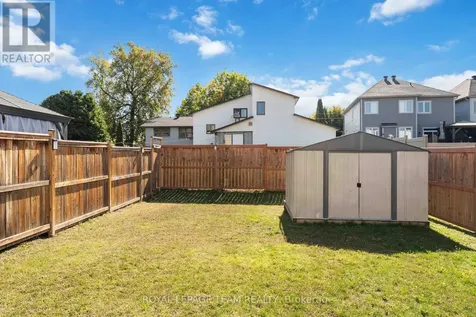359 Melodie Street Ottawa ON K1W 0L8