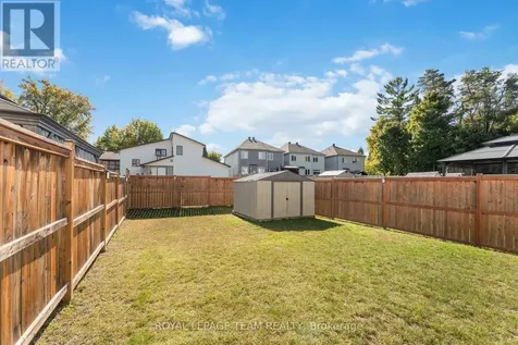 359 Melodie Street Ottawa ON K1W 0L8