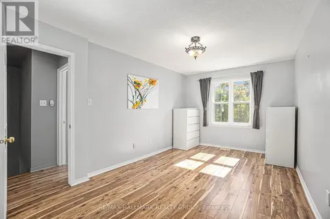 1019 Candlewood Street Ottawa ON K4A 5E7