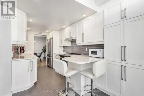 1019 Candlewood Street Ottawa ON K4A 5E7