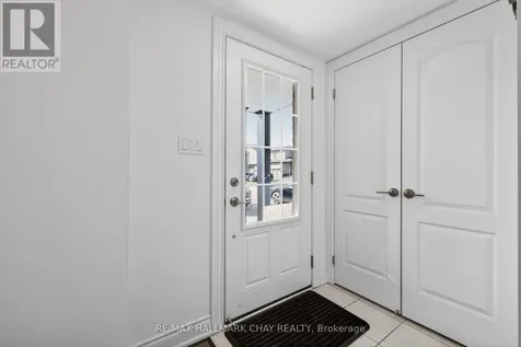 39 Kodiak Terrace Barrie ON L9J 0J4
