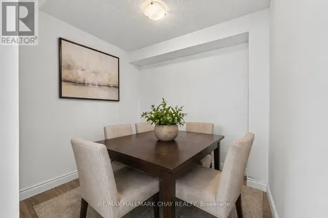39 Kodiak Terrace Barrie ON L9J 0J4