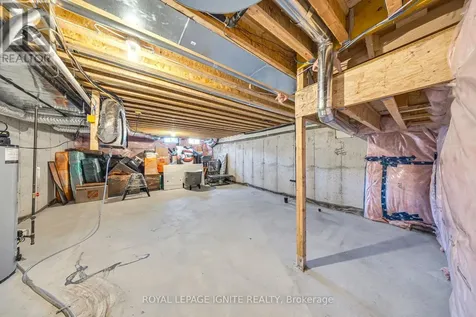 1040 Skyridge Boulevard Pickering ON L1X 0G5