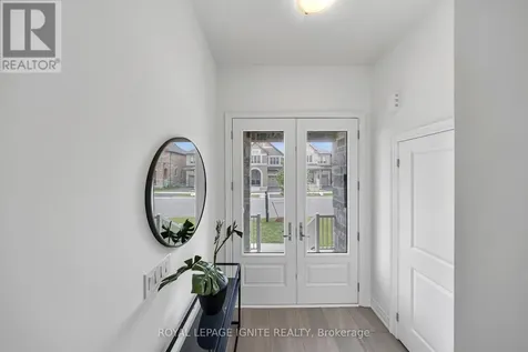 1040 Skyridge Boulevard Pickering ON L1X 0G5