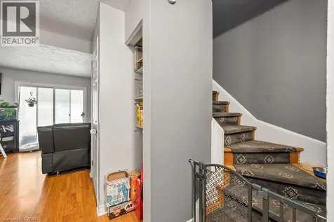 125 Livingston Avenue Grimsby ON L3M 4S5