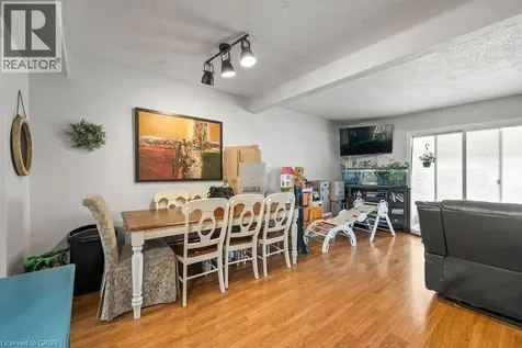 125 Livingston Avenue Grimsby ON L3M 4S5