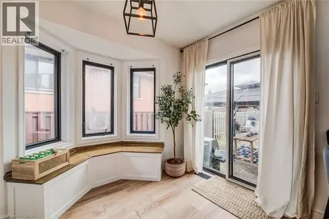 43 Southview Crescent Cambridge ON N1P 1A3