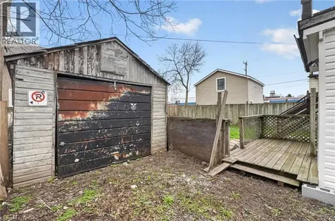 172 Fraser Street Port Colborne ON L3K 1E6