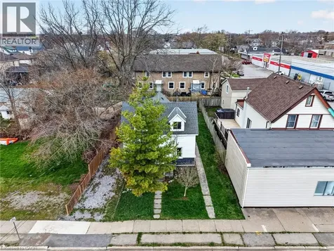 172 Fraser Street Port Colborne ON L3K 1E6