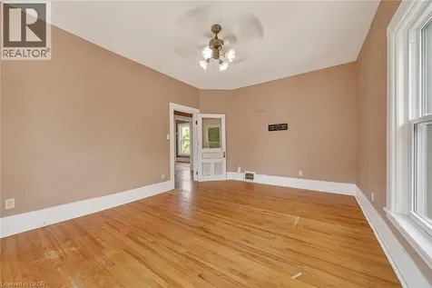11 Byron Street New Hamburg ON N3A 1P1