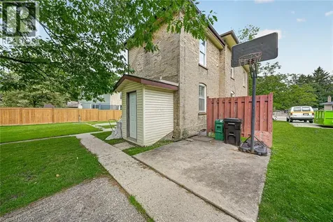 11 Byron Street New Hamburg ON N3A 1P1