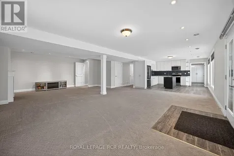 3 Thoroughbred Drive Oro-medonte ON L0K 1E0