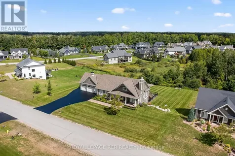 3 Thoroughbred Drive Oro-medonte ON L0K 1E0
