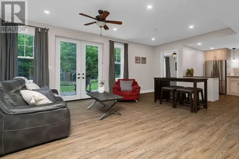 185 Skylark Road Tiny ON L0L 2T0
