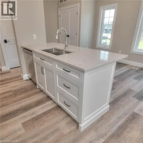 33 Murray Court Milverton ON N0K 1M0