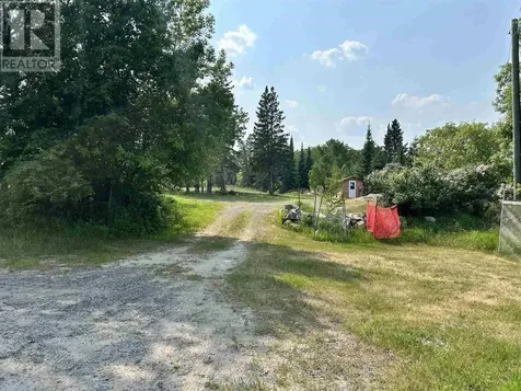 436 Mellick Avenue Kenora ON P9N 0C8
