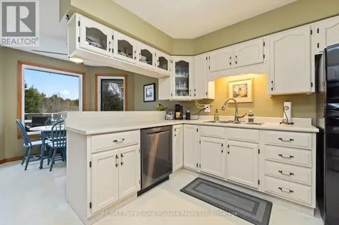 54 Pineridge Drive Mcdougall ON P2A 2W9