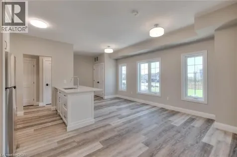33 Murray Court Milverton ON N0K 1M0