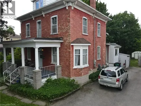 4 Dunke Street South Elmira ON N3B 1Y4