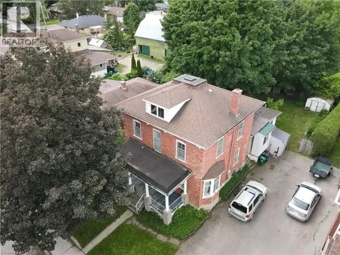 4 Dunke Street South Elmira ON N3B 1Y4