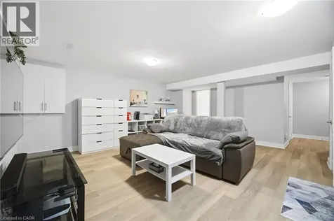 6540 Falconer Drive Mississauga ON L5N 1M1