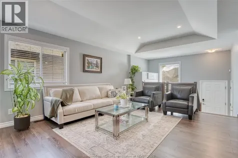 3141 Viola Crescent Windsor ON N8N 0A2