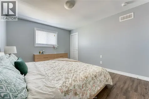 3141 Viola Crescent Windsor ON N8N 0A2