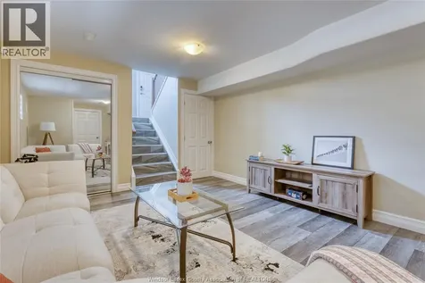 3141 Viola Crescent Windsor ON N8N 0A2