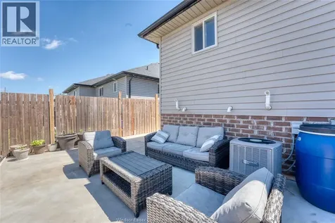3141 Viola Crescent Windsor ON N8N 0A2