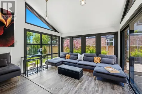 36 Lakeview Drive Hamilton (lakeshore) ON L8E 4X2