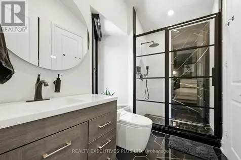 36 Lakeview Drive Hamilton (lakeshore) ON L8E 4X2
