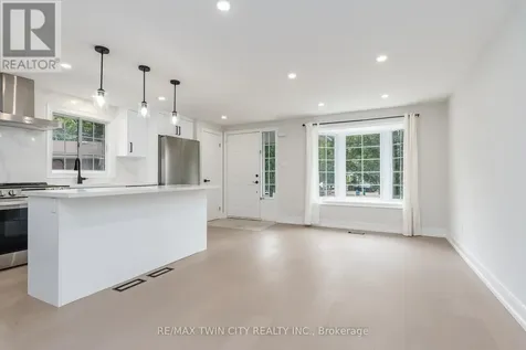 629B Settlersfield Court Waterloo ON N2T 2K6