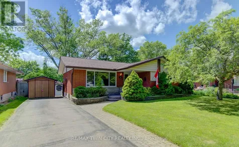209 Dixie Crescent Waterloo ON N2J 3K9