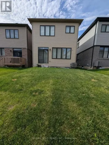 28 Amos Avenue Brantford ON N3T 0V4