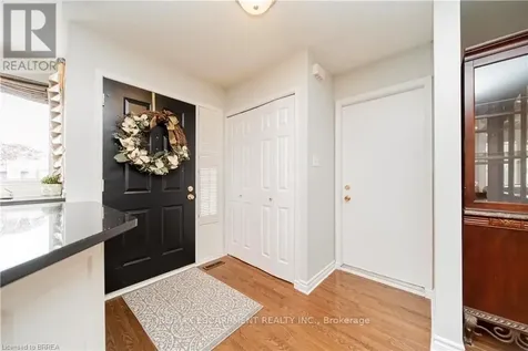 43 Kanata Crescent Brantford ON N3R 7E8